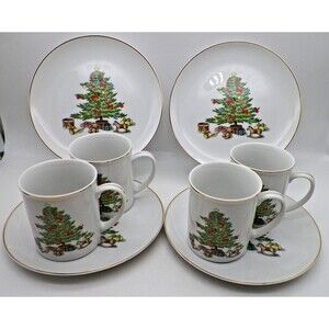 Vintage Holiday Hostess 8pc Dessert Set Cake Plates & Mugs Christmas Tree Holly